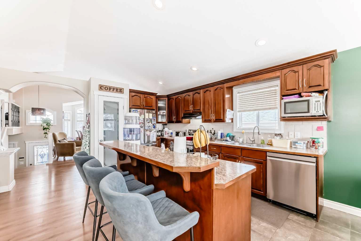172 Sunset Heights