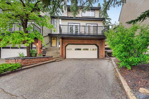 Photo of 448 Strathcona Drive SW #4, Calgary, AB T3H 1M3 (MLS # A2317615)