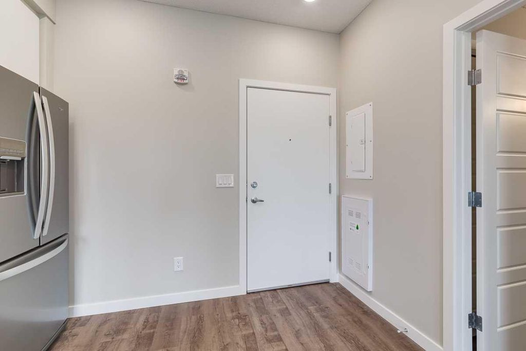 Photo of 1605 17 Street SE #212, Calgary, AB T2G 2L7 (MLS # A2301901)