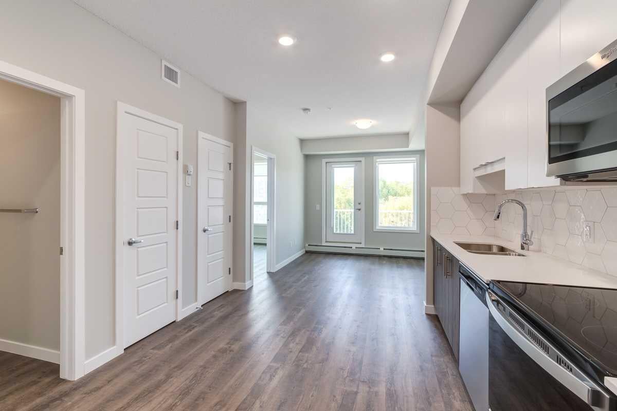 1605 17 Street SE 212