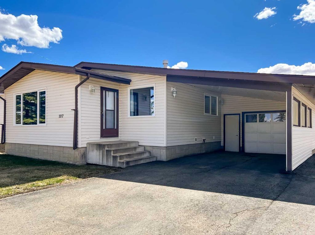 Photo of 107 4 Avenue SW, Falher, AB T0H 1M0 (MLS # A2310491)