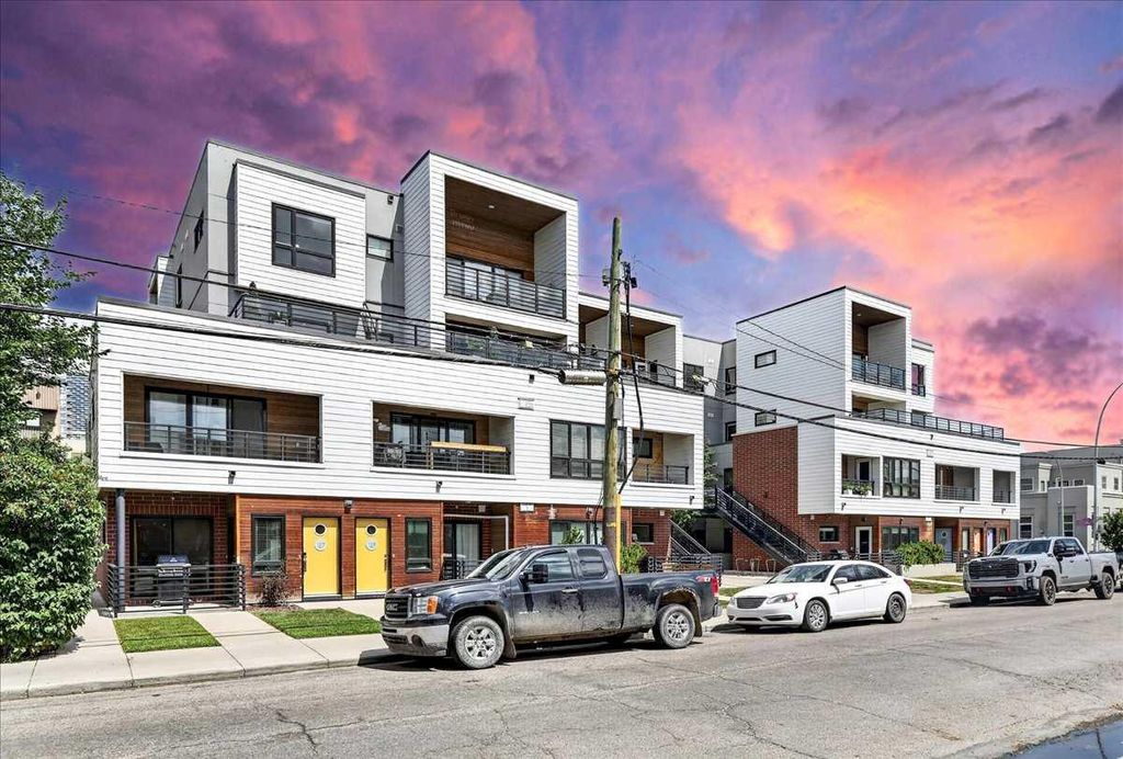Photo of 120 18 Avenue SW #411, Calgary, AB T2S 3H5 (MLS # A2331398)