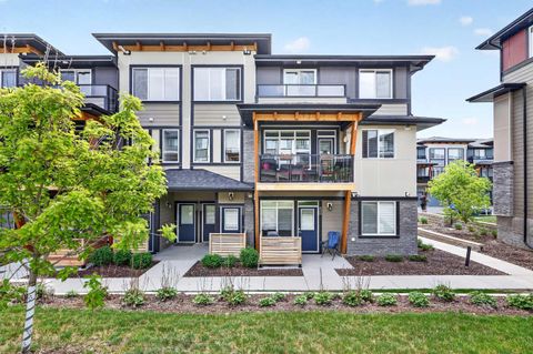 Photo of 230 Seton Passage SE #33, Calgary, AB T3M 3A7 (MLS # A2315966)