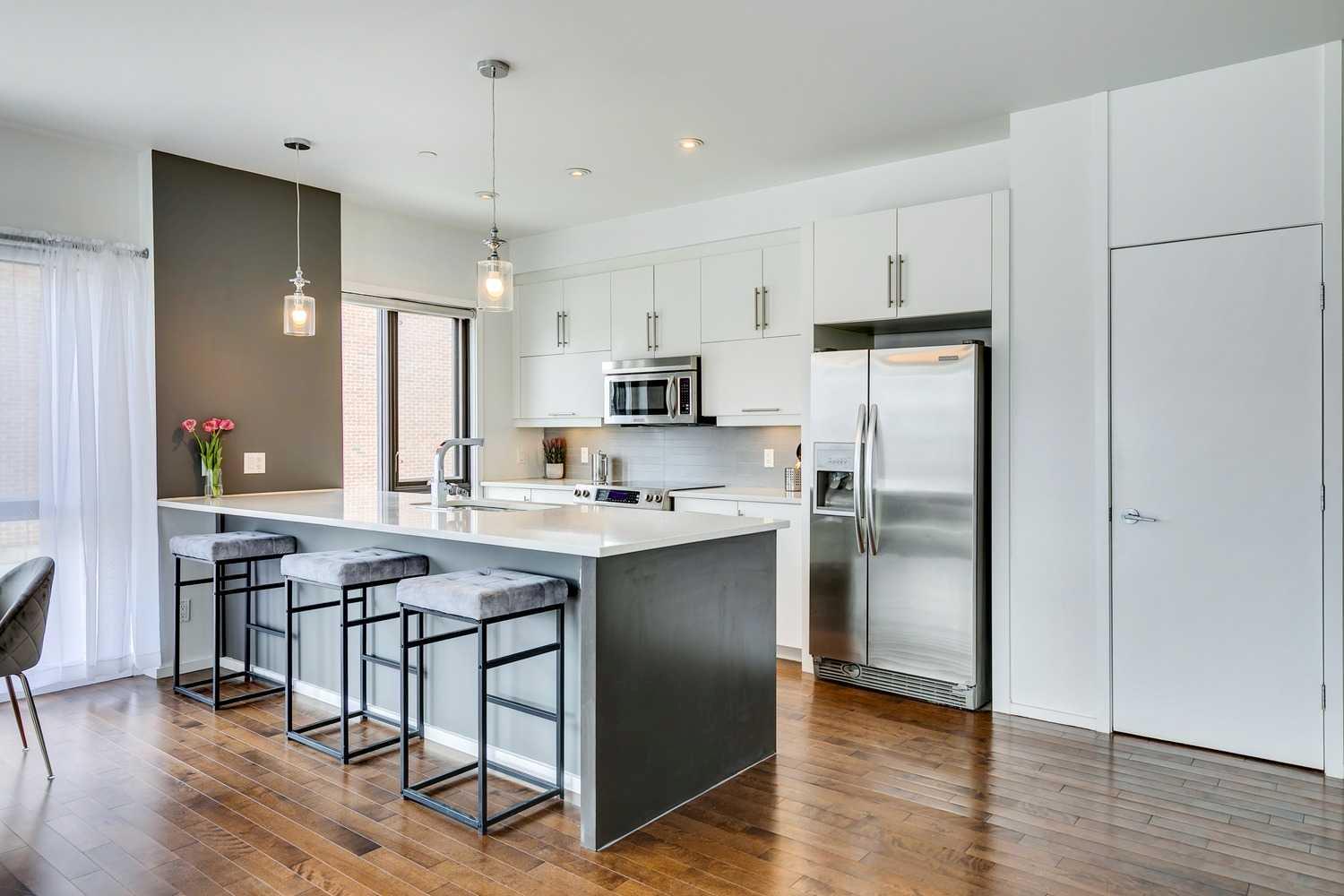 414 Meredith Road NE 203