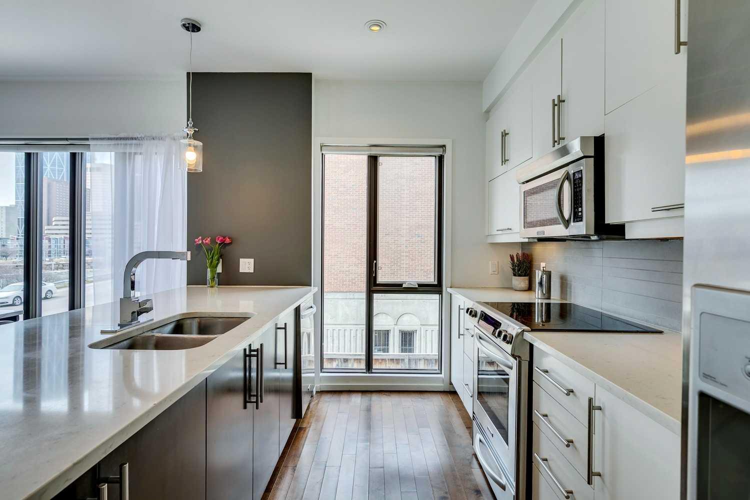 414 Meredith Road NE 203