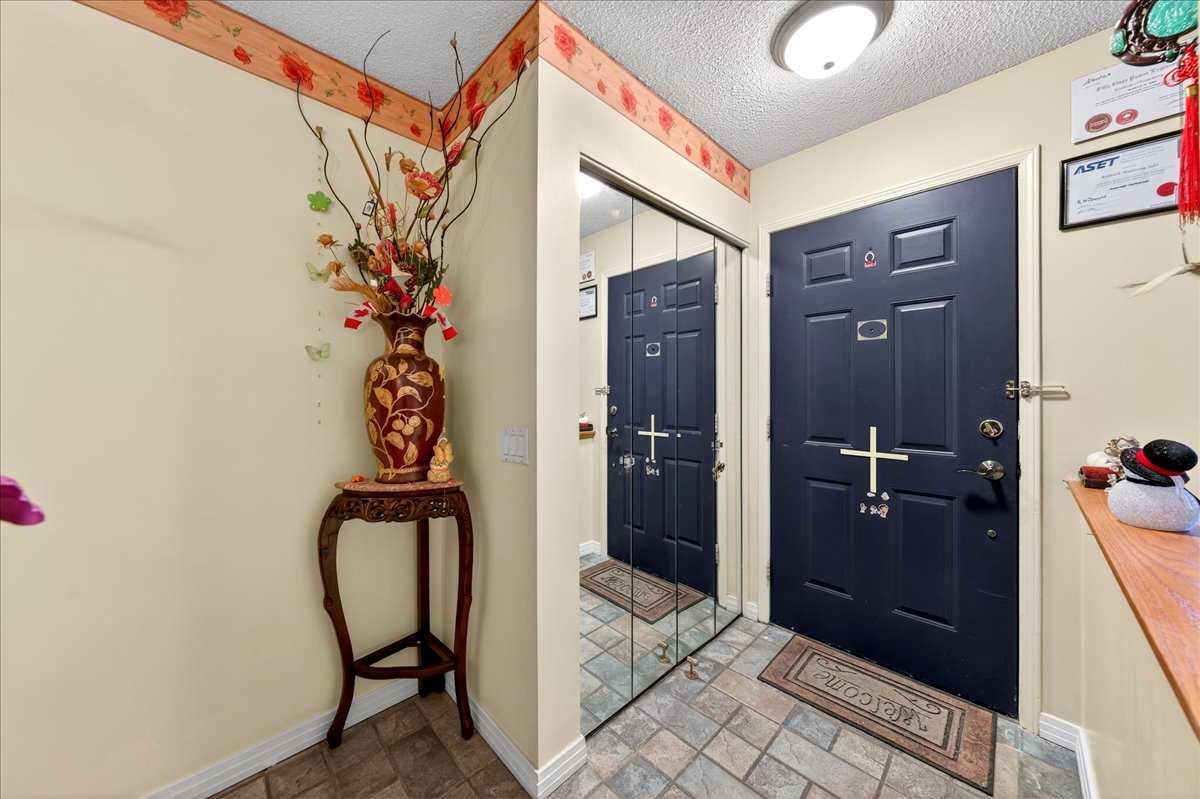 262 Martindale Boulevard NE