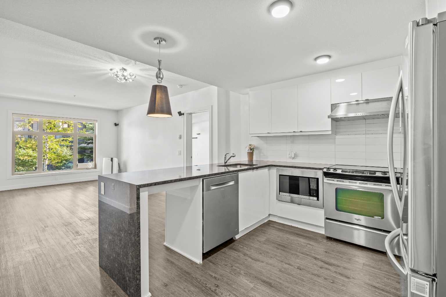 25 Aspenmont Heights SW 103