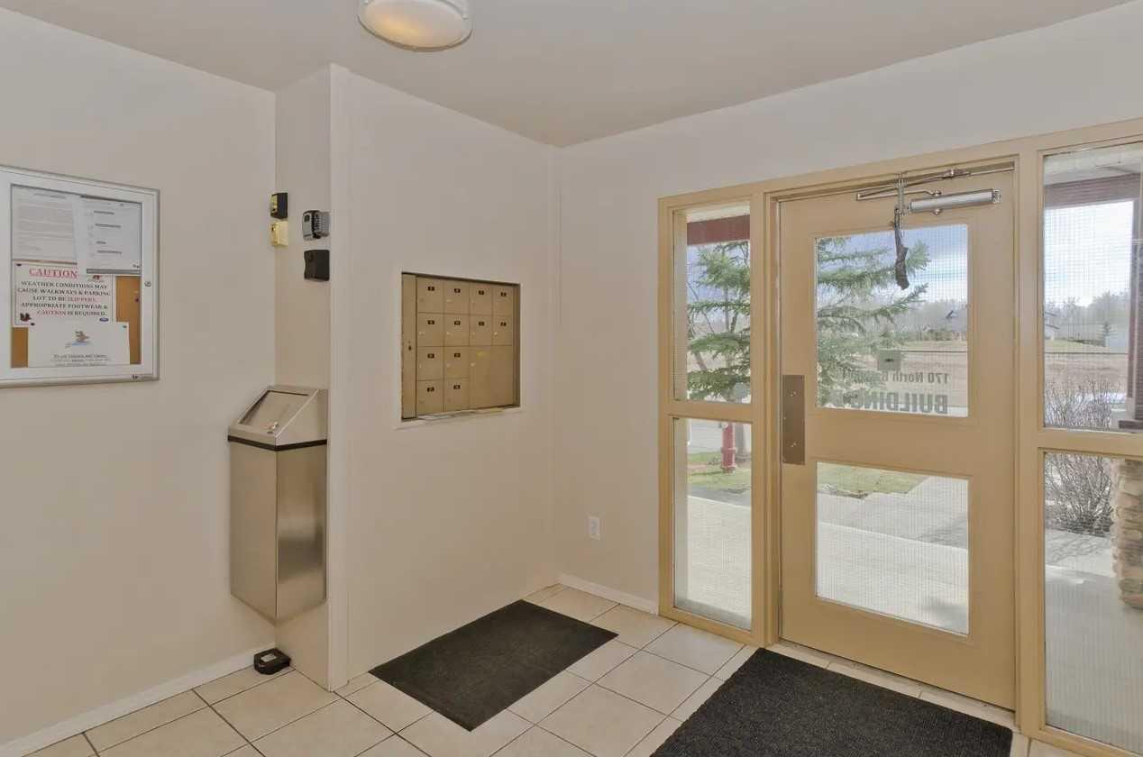 170 N Railway Street 17