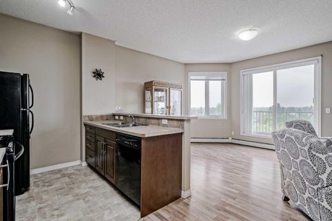 1727 54 Street SE 401 Calgary AB T2A 1B7