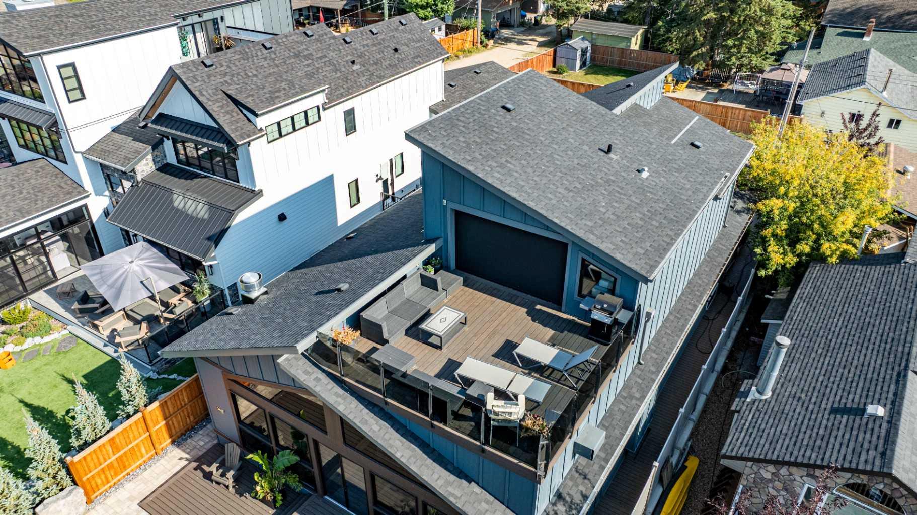 3417 Lakeshore Drive