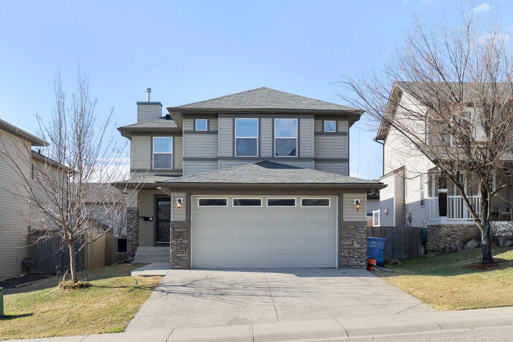 Photo of 231 Hawkmere Road, Chestermere, AB T1X 1T5 (MLS # A2303651)