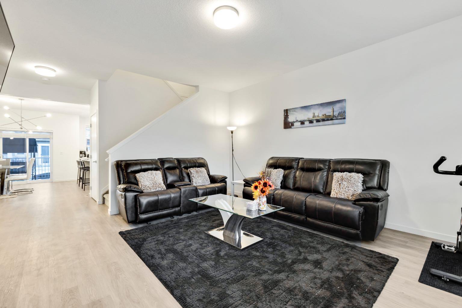 620 Copperstone Manor SE