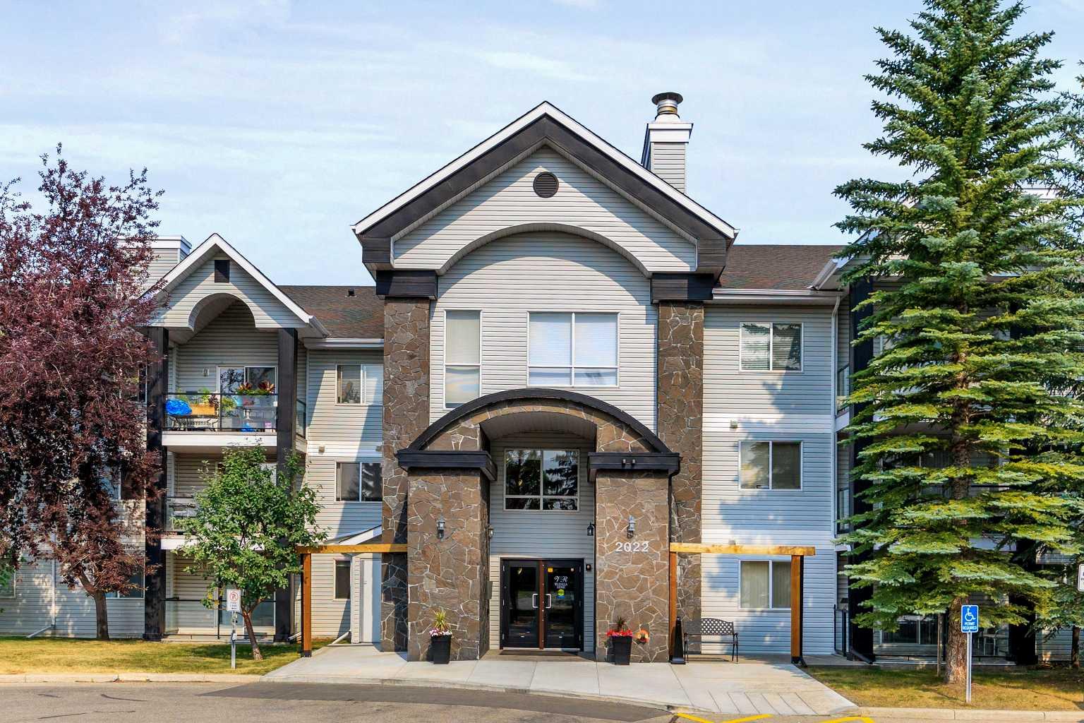 2022 Canyon Meadows Drive SE 316