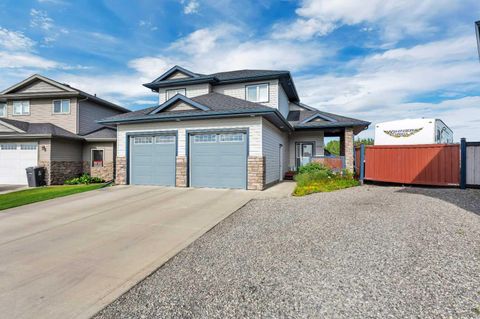 Photo of 6703 58 Street St, Rocky Mountain House, AB T4T 1V7 (MLS # A2326512)