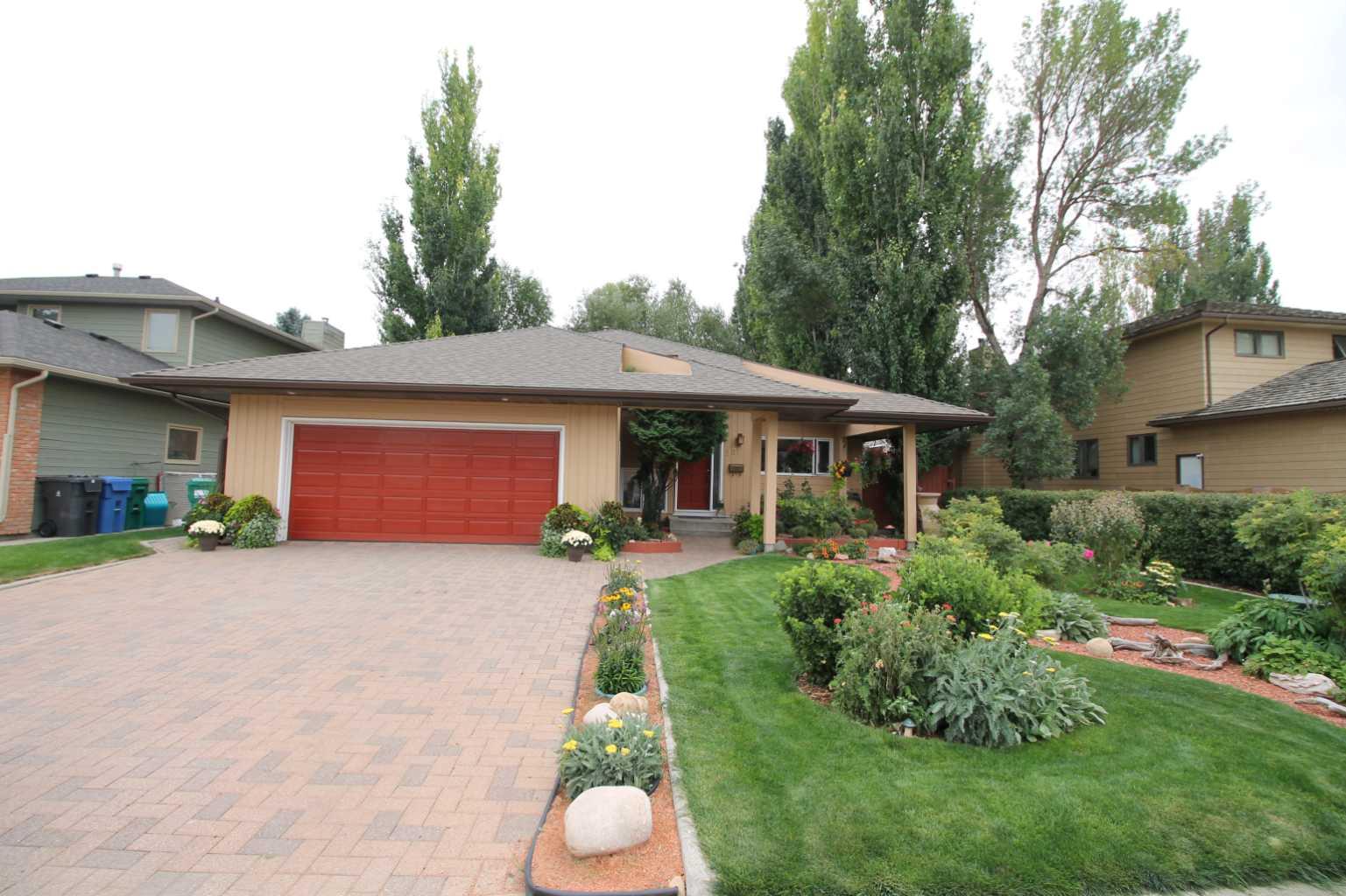 18 Coachwood Road W