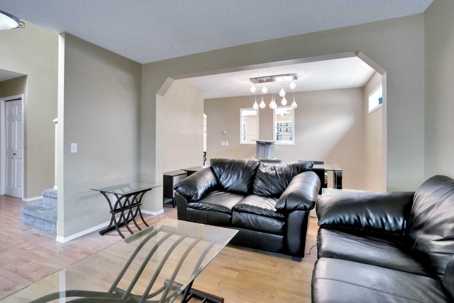 356 Chaparral Drive SE