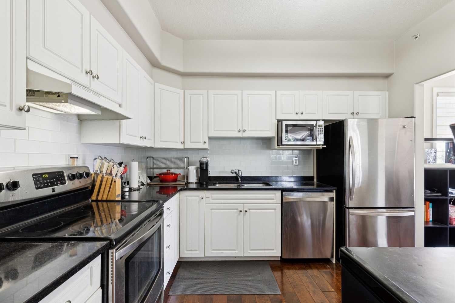 1919 31 Street SW 301