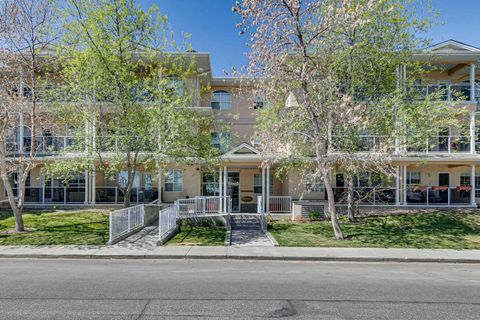 Photo of 1919 31 Street SW #301, Calgary, AB T3E 2M8 (MLS # A2309569)