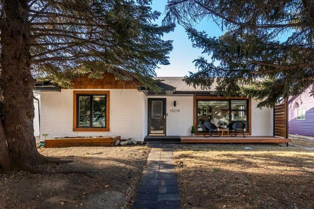 Photo of 10219 Maplebrook Place SE, Calgary, AB T2J 1S7 (MLS # A2283294)