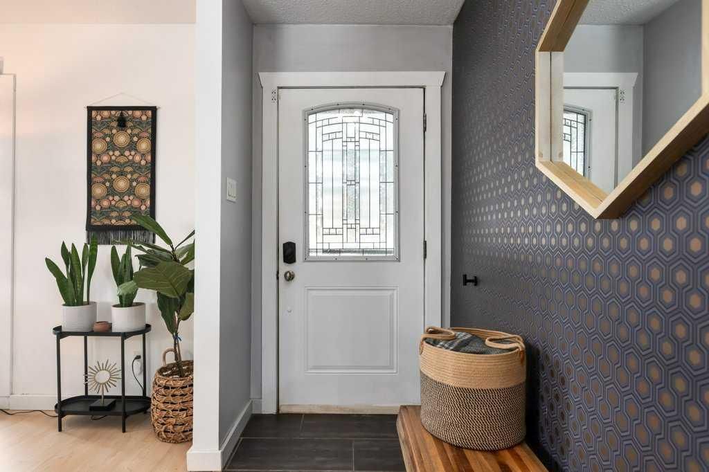 Photo of 10219 Maplebrook Place SE, Calgary, AB T2J 1S7 (MLS # A2283294)