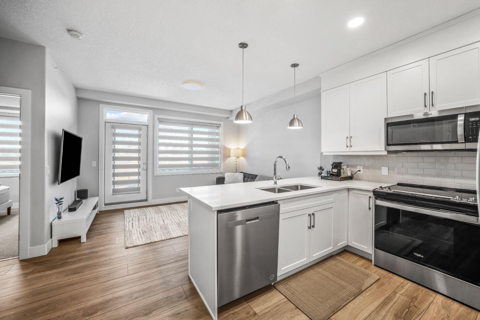 8355 19 Avenue SW 403