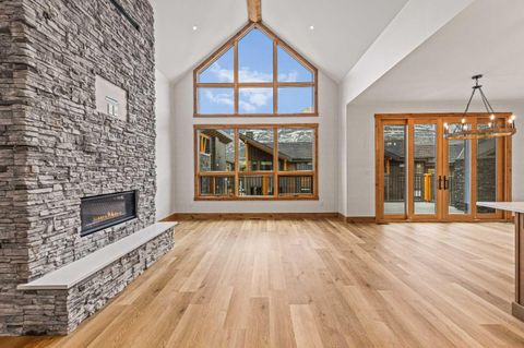 1308 Three Sisters Parkway Canmore AB T1W 0G6