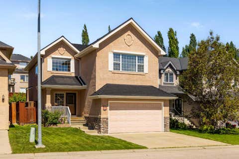 Photo of 139 Tuscany Ridge Close NW, Calgary, AB T3L 2K6 (MLS # A2336244)
