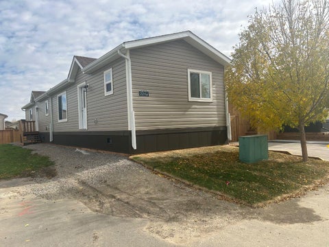 Photo of 2046 Sunflower Crescent, Coaldale, AB T1M 0G4 (MLS # A2335422)