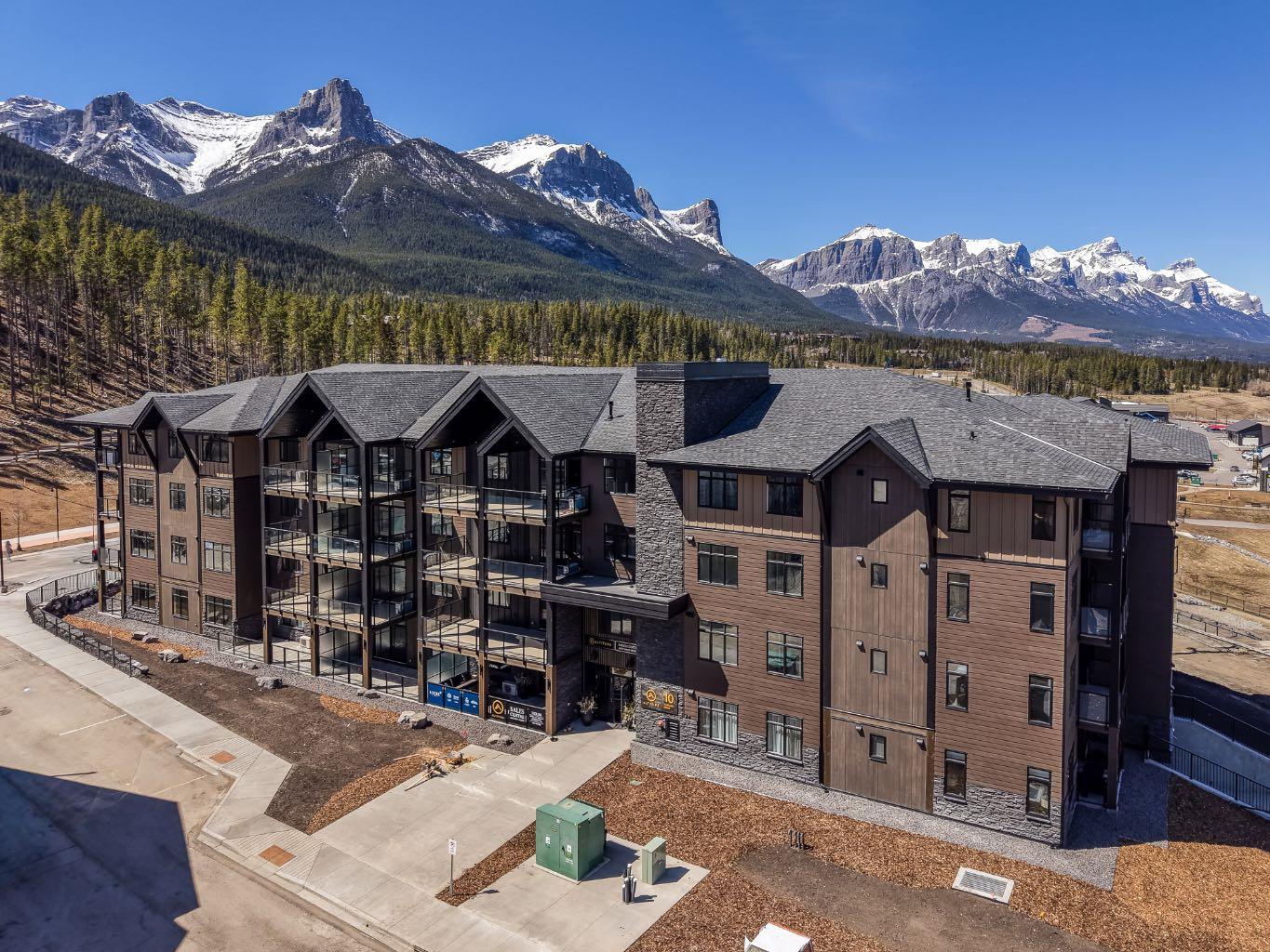 10 Cascade Ridge 205