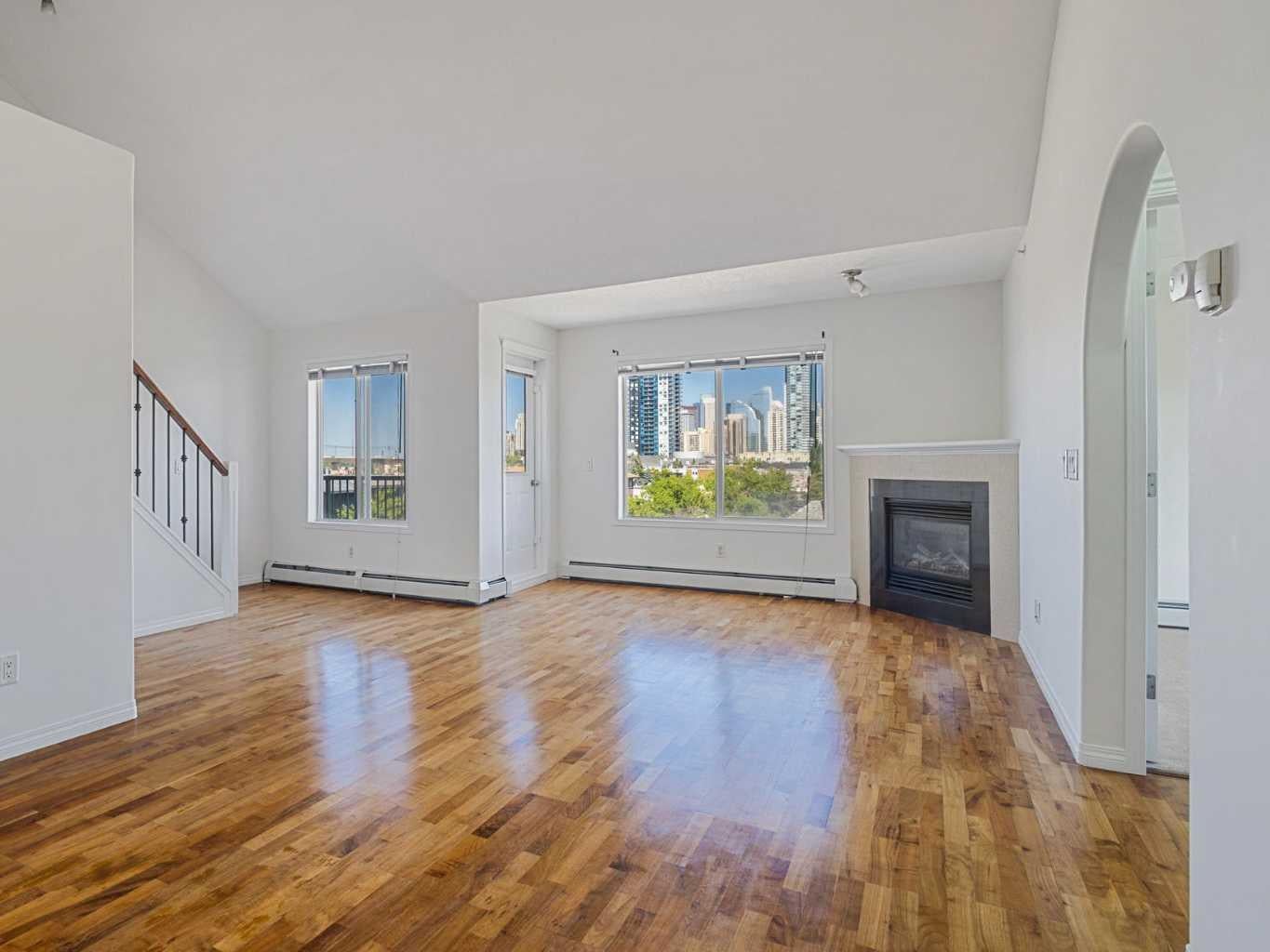 1110 17 Street SW 404