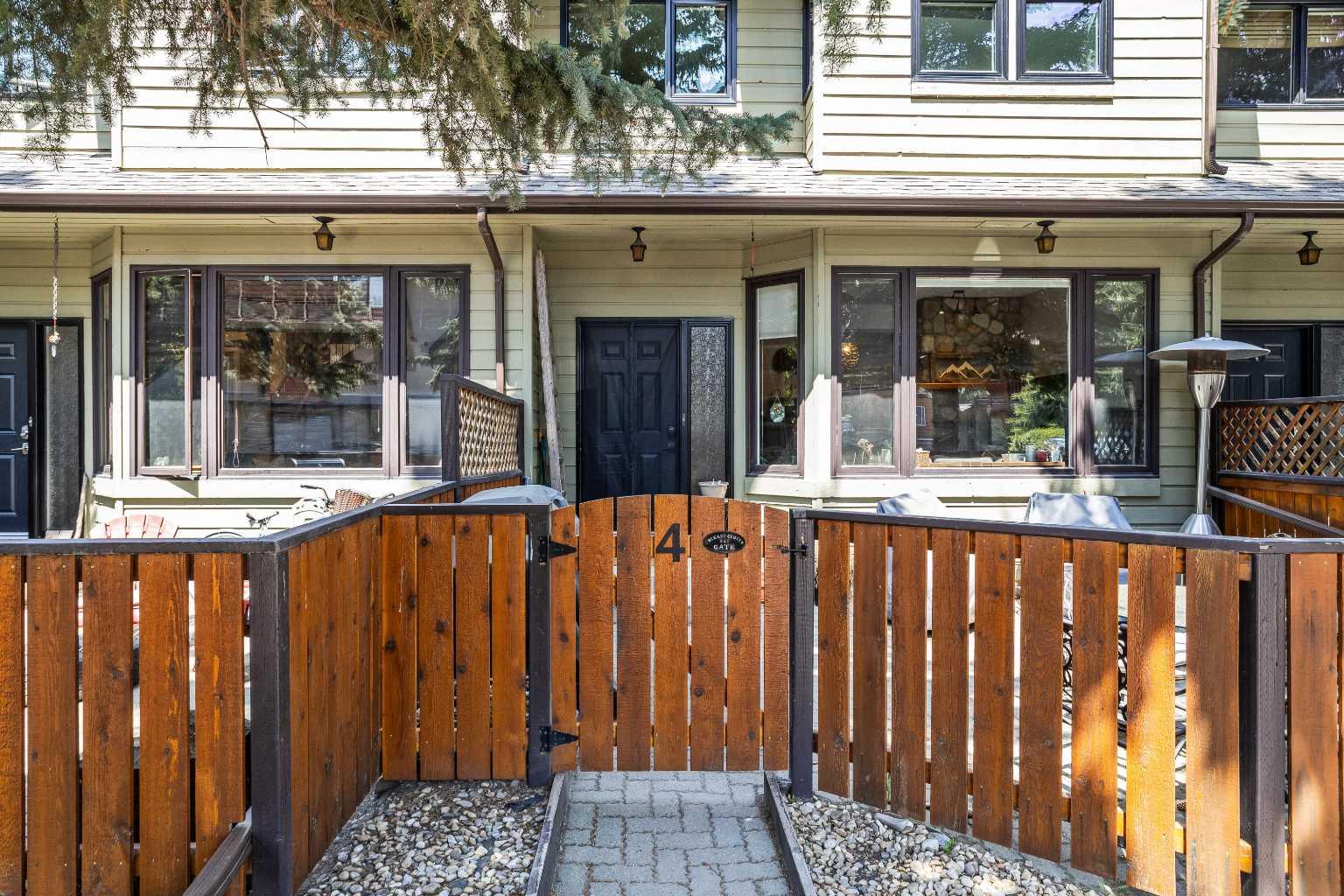 833 5th Street 4