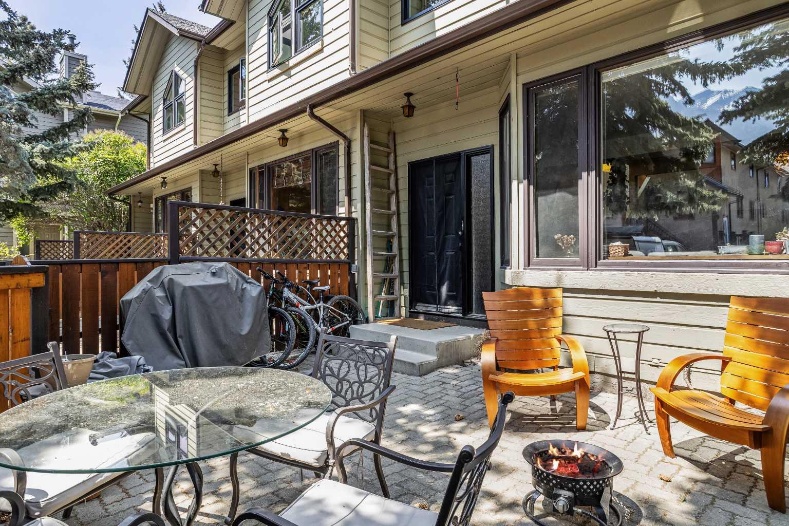 833 5th Street 4