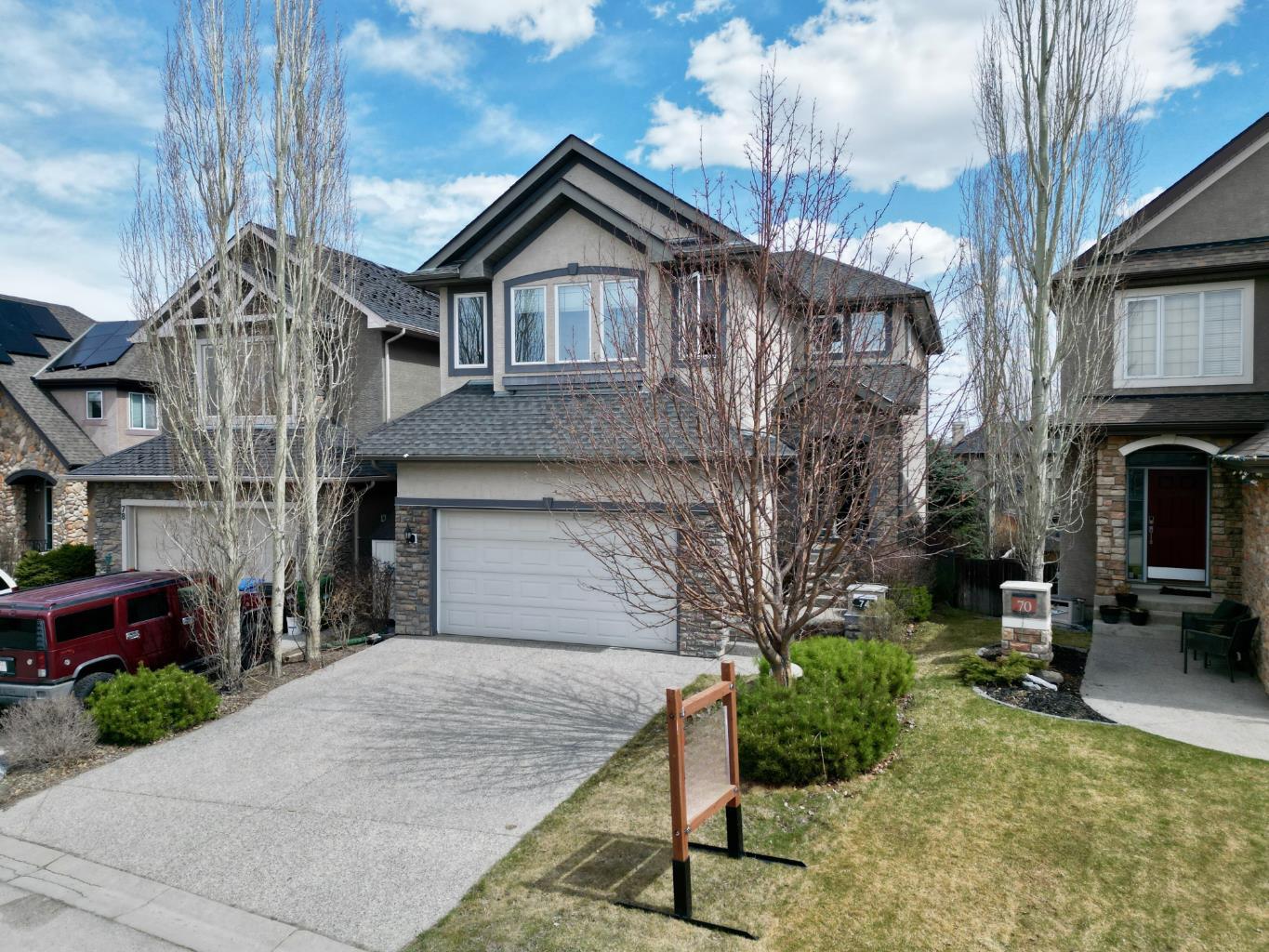 74 Valley Crest Rise NW