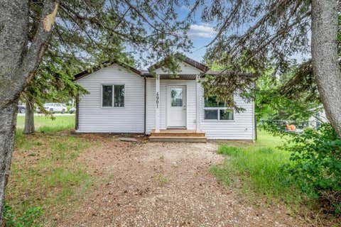 Photo of 4901 53 Avenue, Bentley, AB T0C 0J0 (MLS # A2320609)