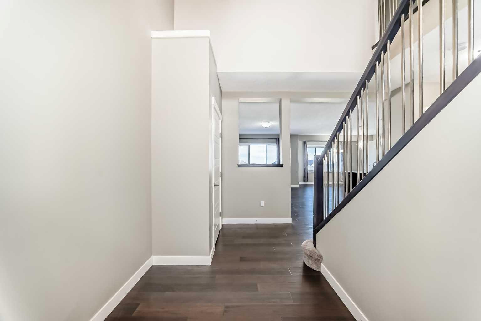 184 Sherview Grove NW