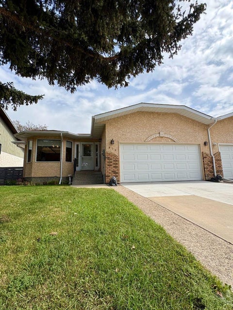 Photo of 626 Prairie Meadows Close W, Brooks, AB T1R 0C9 (MLS # A2343038)