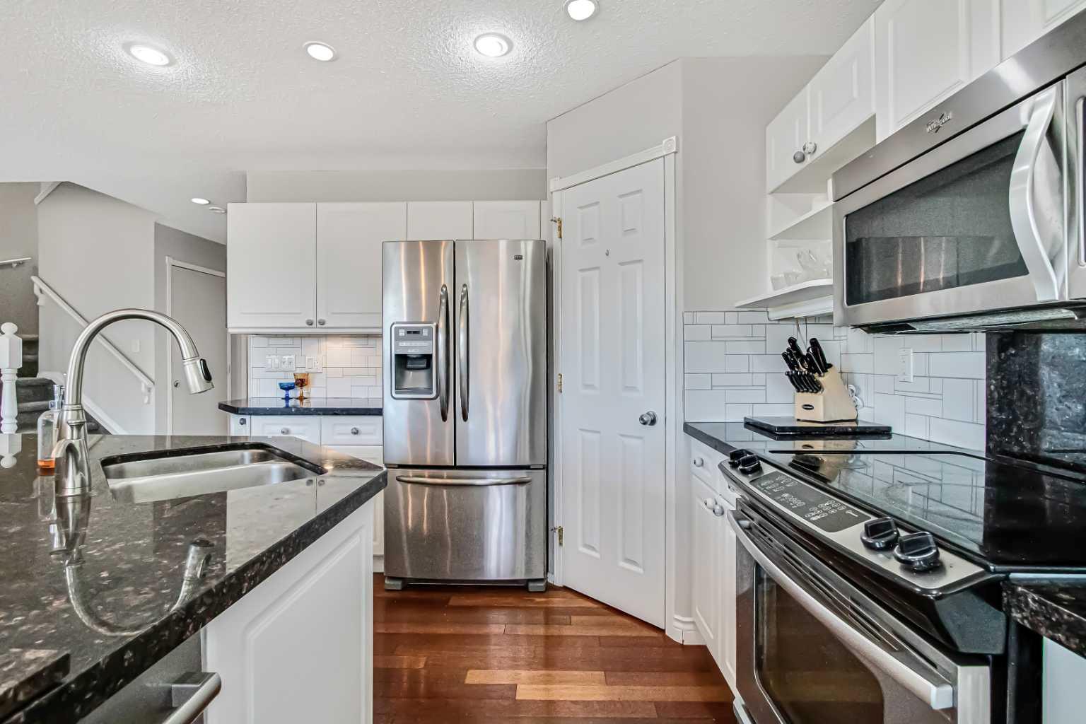 189 Coral Springs Court NE