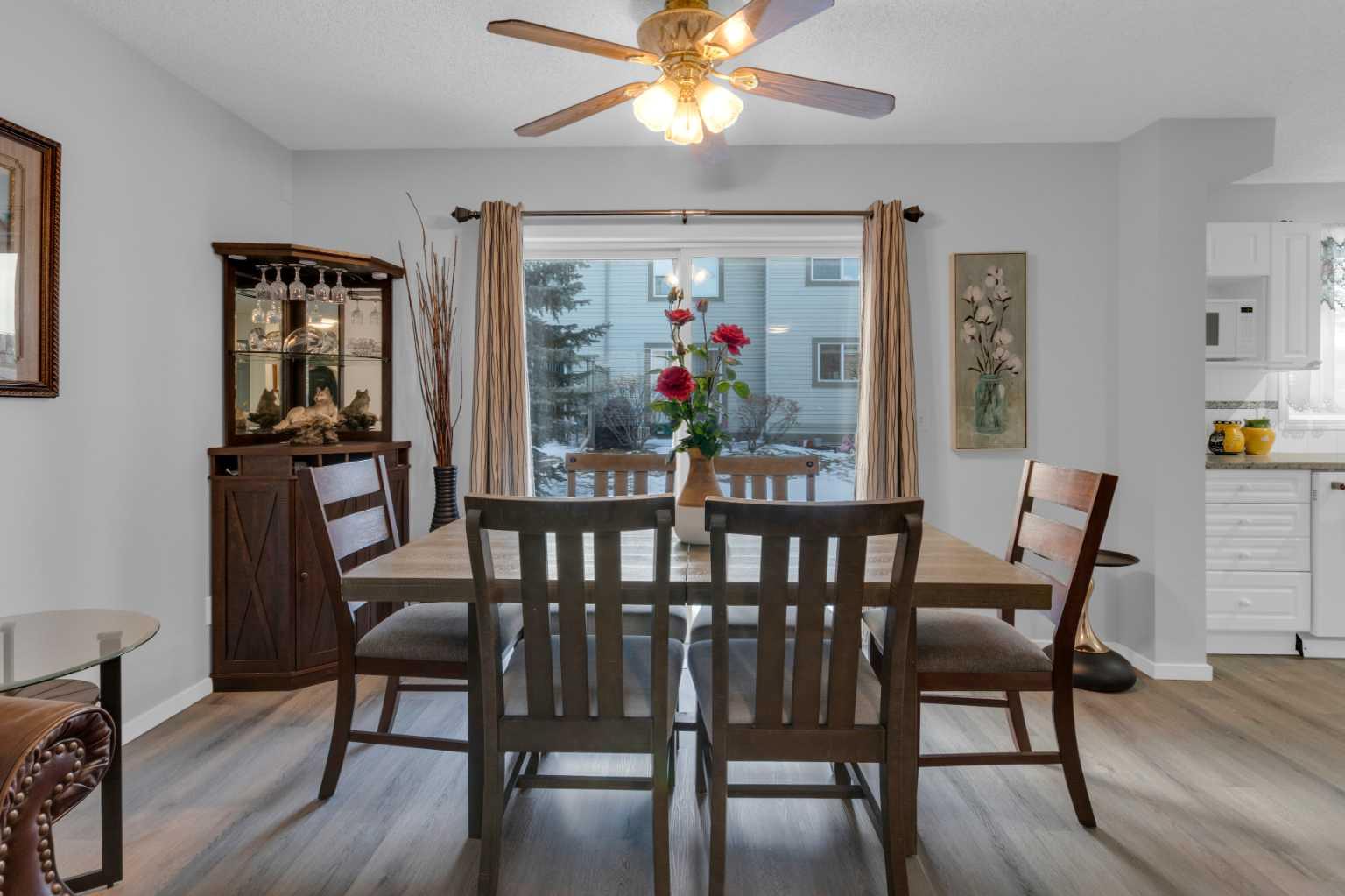 227 Harvest Gold Place NE