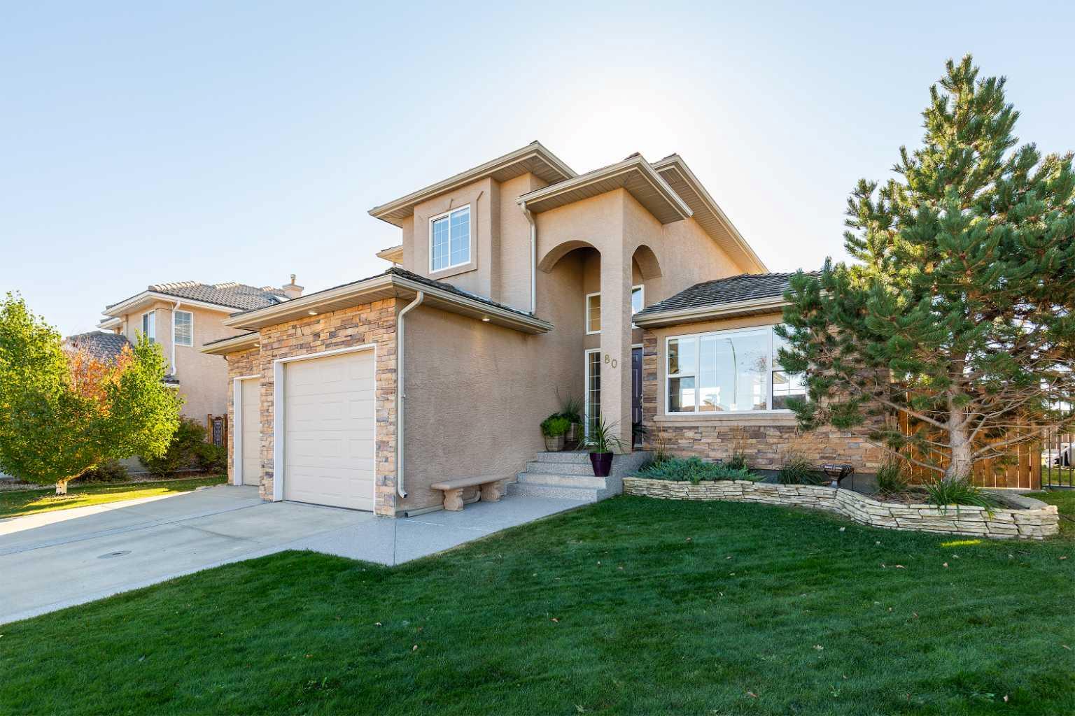 80 Canyon Boulevard W