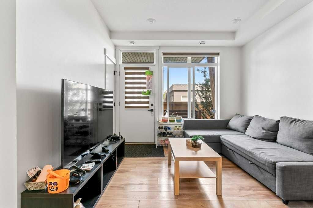 Photo of 110 Savanna Walk NE, Calgary, AB T3J 0Y2 (MLS # A2283209)