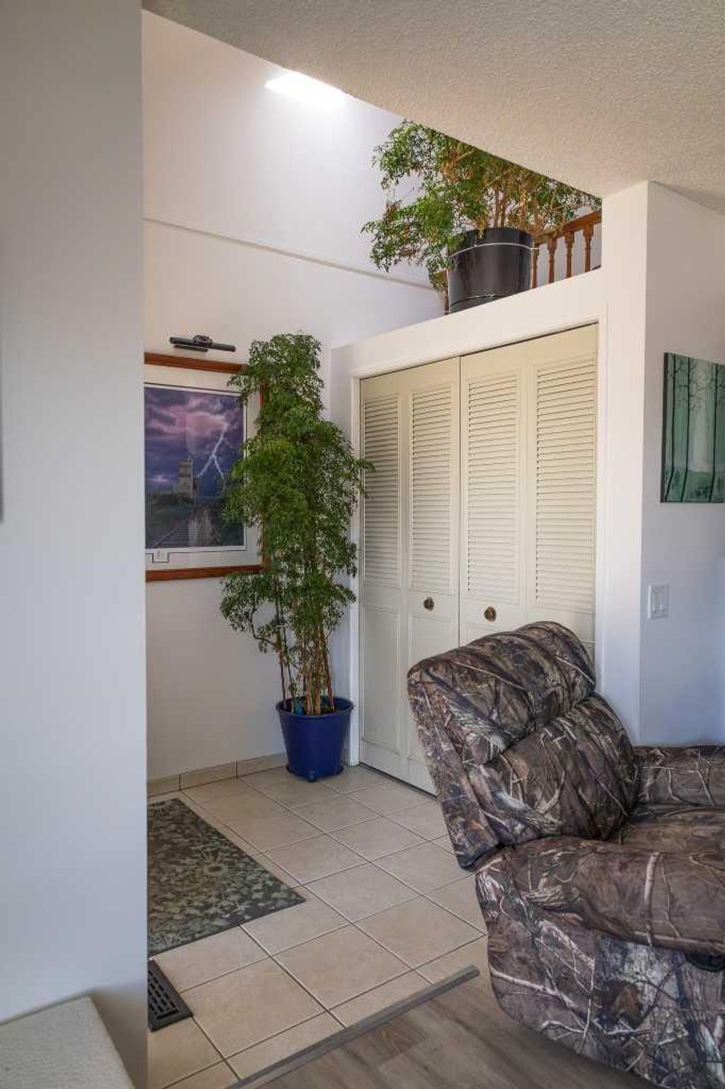 Photo of 283 Abinger Crescent NE, Calgary, AB T2A 6L2 (MLS # A2298921)