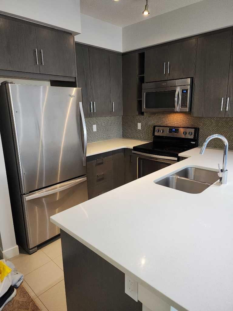25 Auburn Meadows Avenue SE 223