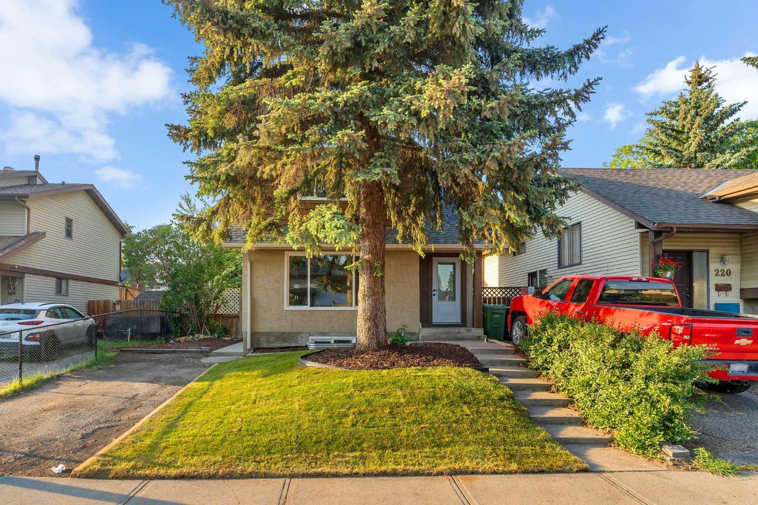 224 Abinger Crescent NE