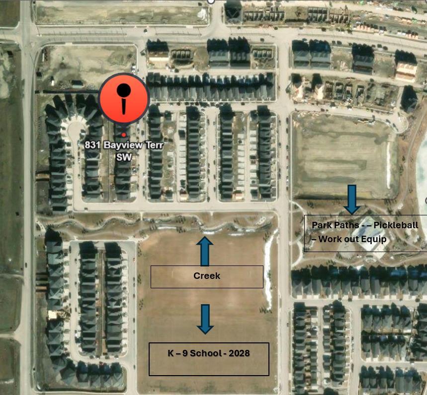 831 Bayview Terrace SW