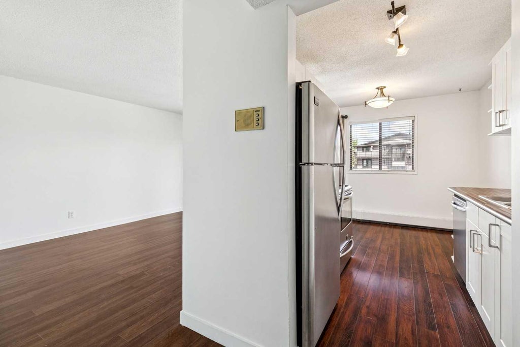 Photo of 3519 49 Street NW #70, Calgary, AB T3A 2C7 (MLS # A2339471)