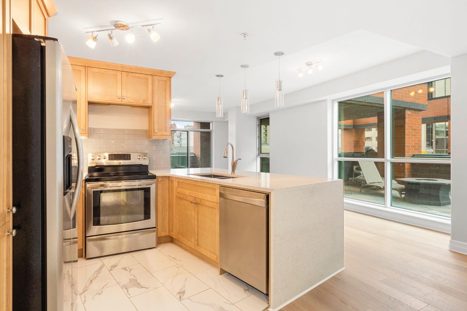 836 15 Avenue SW 205