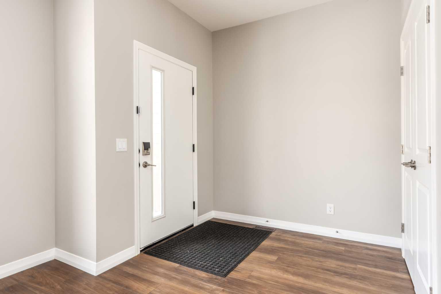 20597 Main Street SE