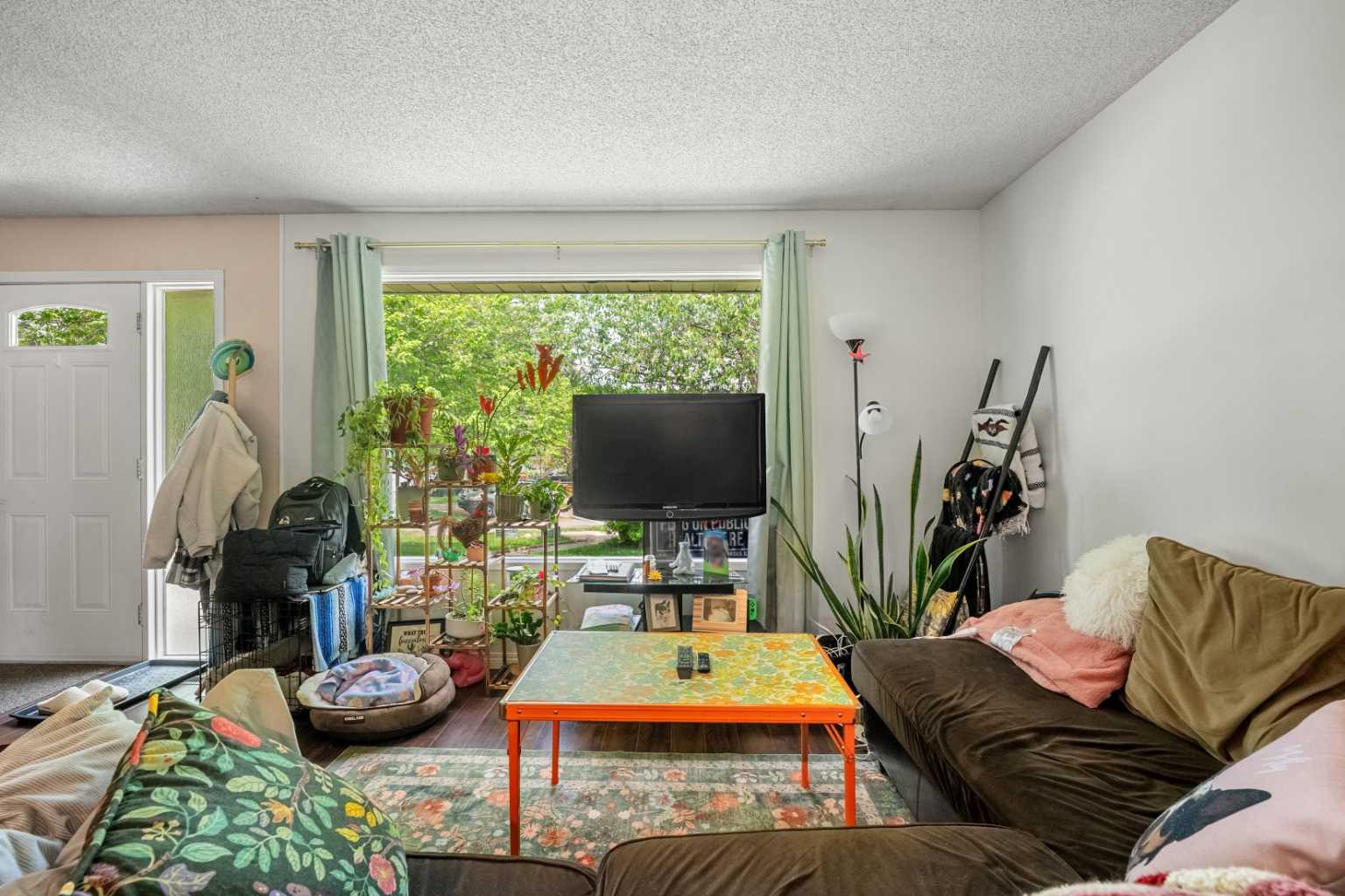 224 Ranchview Place NW