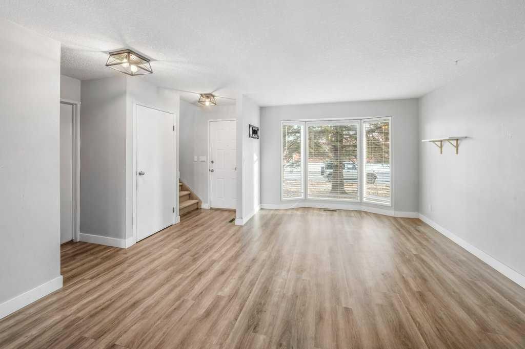 Photo of 2140 146 Avenue SE, Calgary, AB T2J 5T2 (MLS # A2283040)