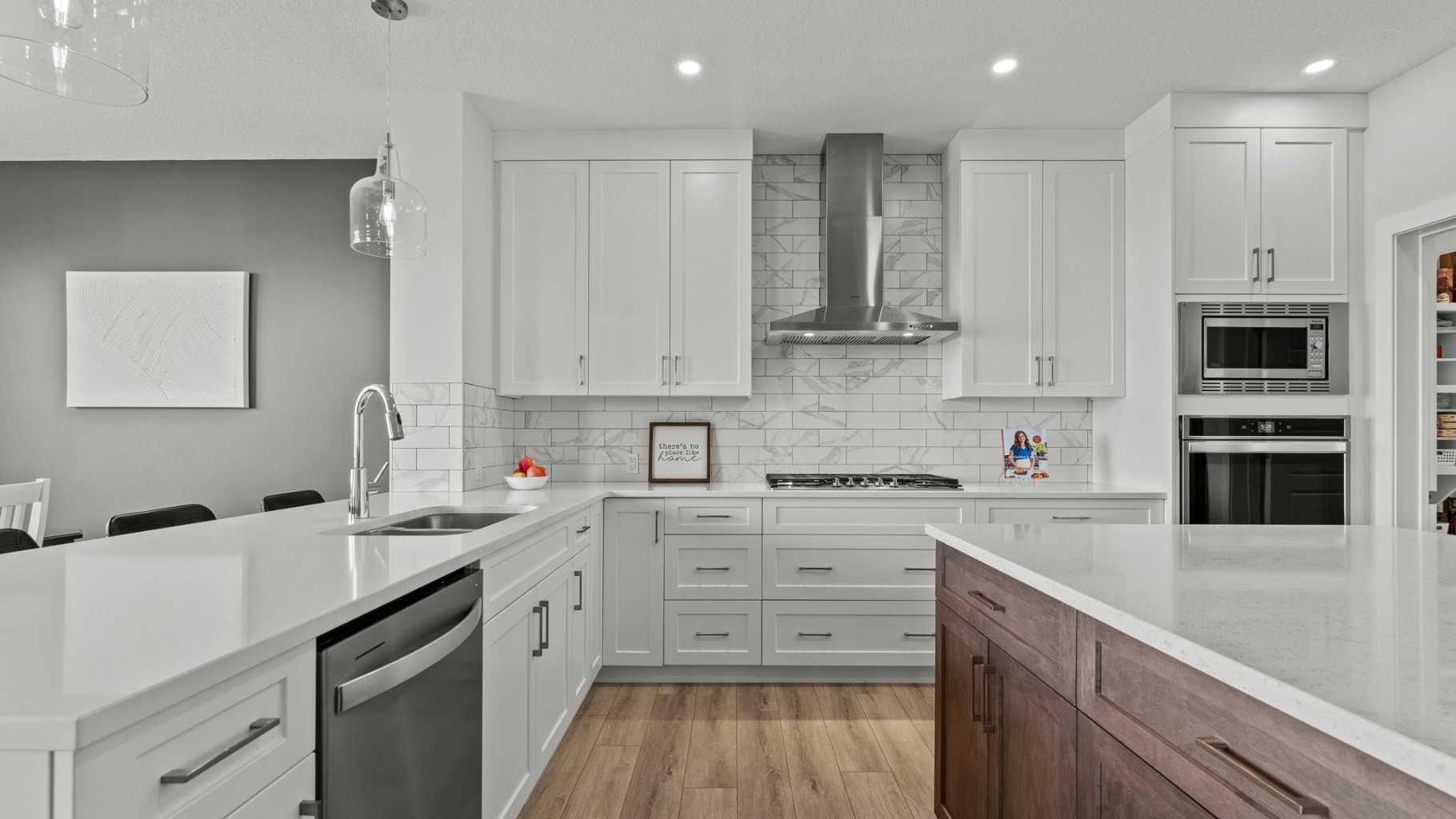 152 Threepoint Cove